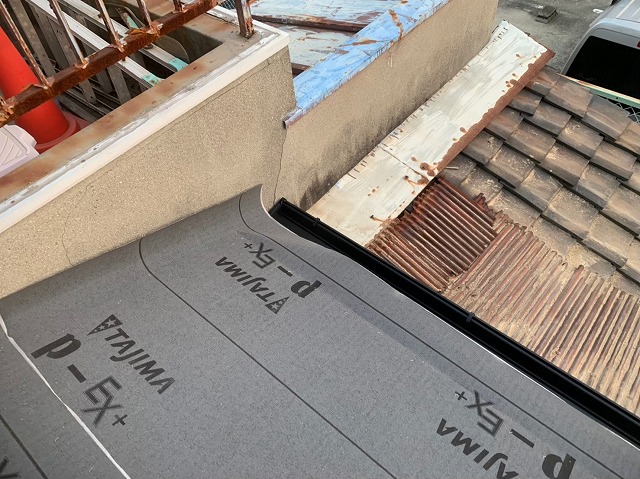 軒先から設置防水紙